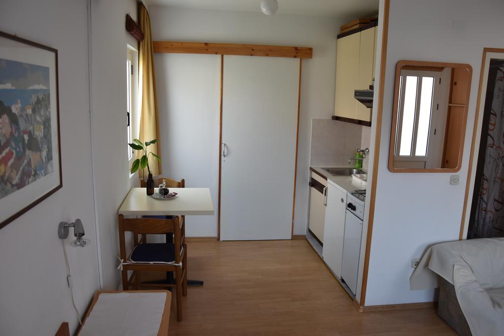 Apartments Mistral 오레비츠 외부 사진