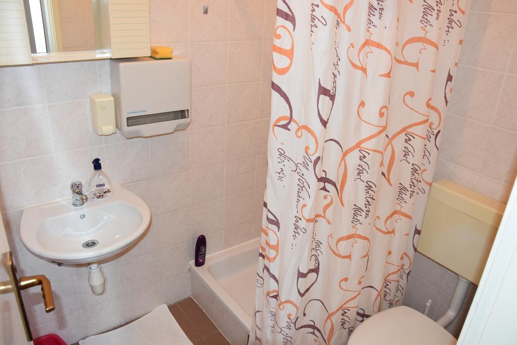 Apartments Mistral 오레비츠 외부 사진